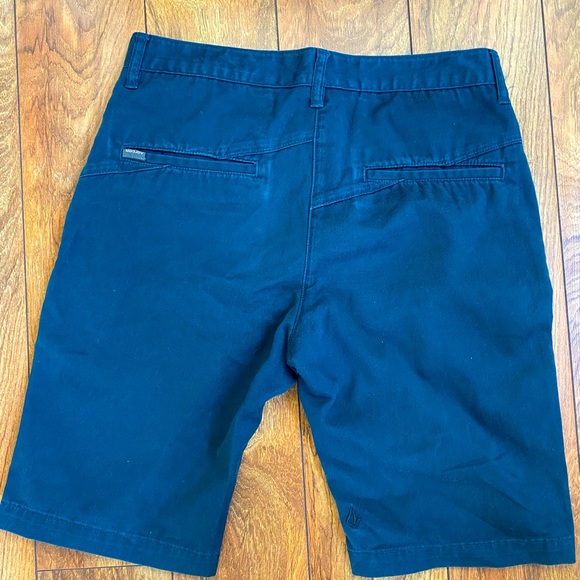 Volcom short - Picture 2 of 2